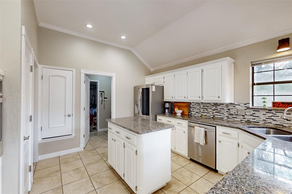 432 Shelby Drive, Burleson, Texas image 14