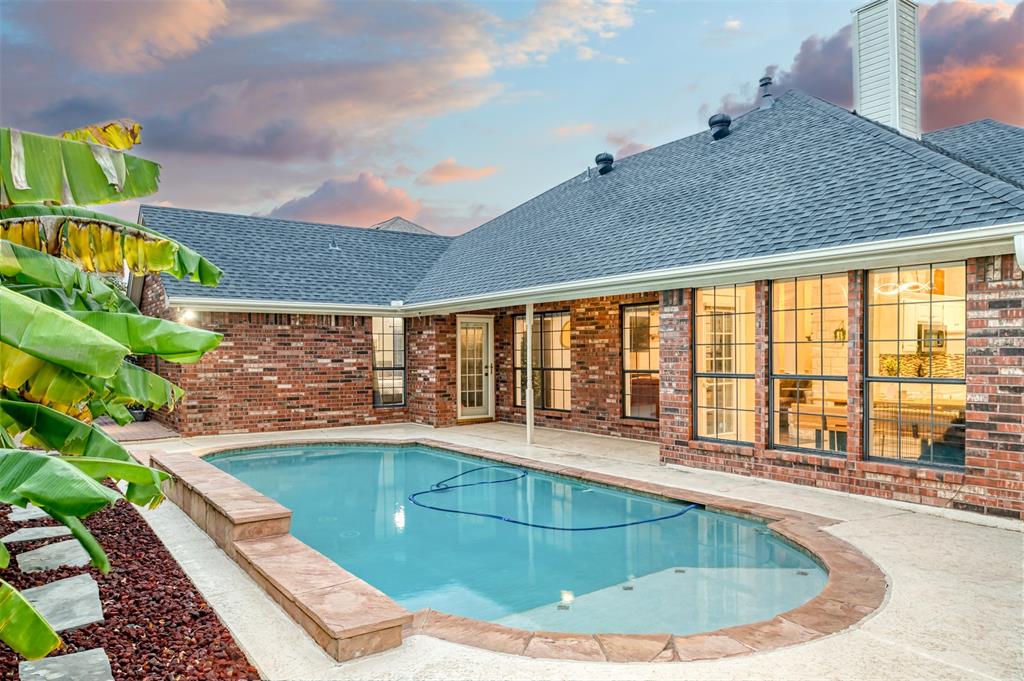 432 Shelby Drive, Burleson, Texas image 46