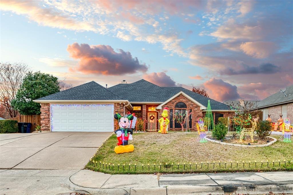 432 Shelby Drive, Burleson, Texas image 1
