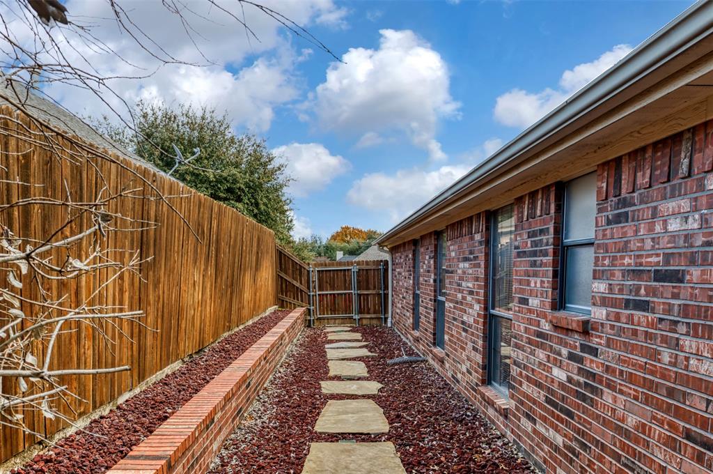 432 Shelby Drive, Burleson, Texas image 45