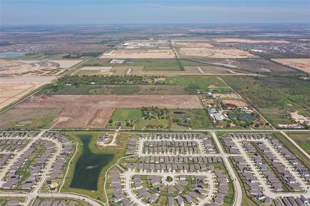 25640 Beckendorff Road, Katy, Texas image 4