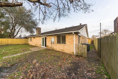 A home in Missouri City