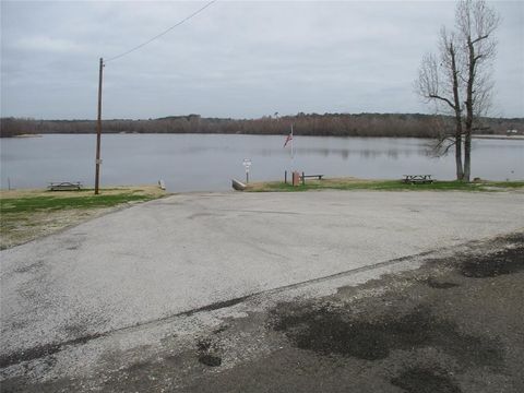 A home in Onalaska