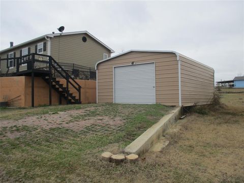 A home in Onalaska