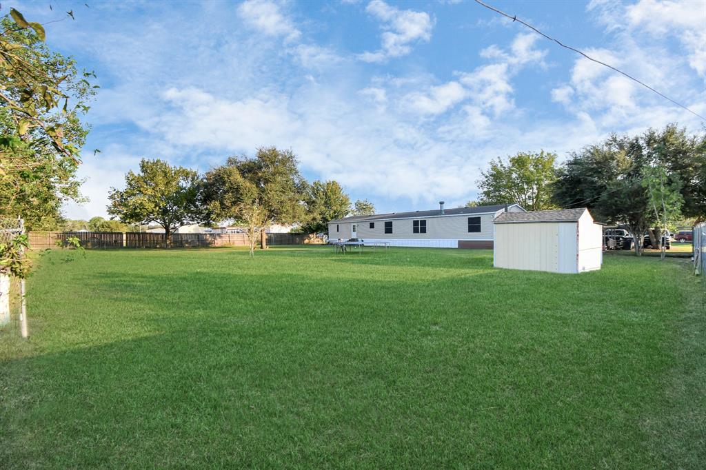 10202 Harry Drive, Needville, Texas image 5