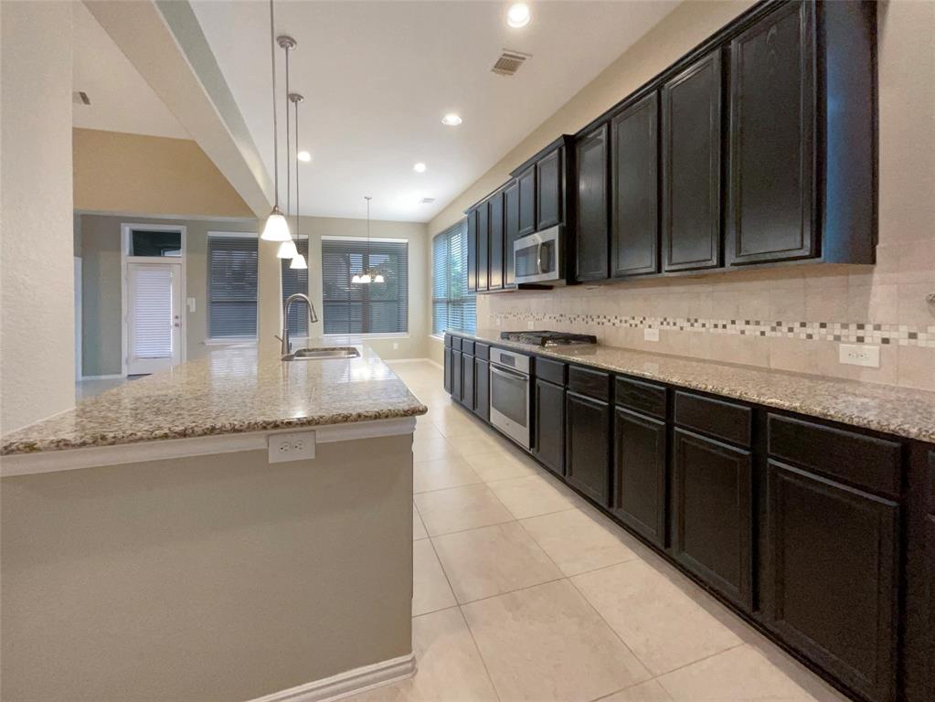 13101 Spear Trail Court, Rosharon, Texas image 13