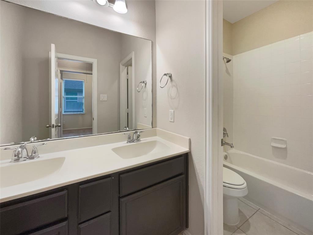 13101 Spear Trail Court, Rosharon, Texas image 20