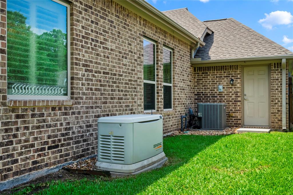 23410 Reynolds Pond Drive, New Caney, Texas image 30