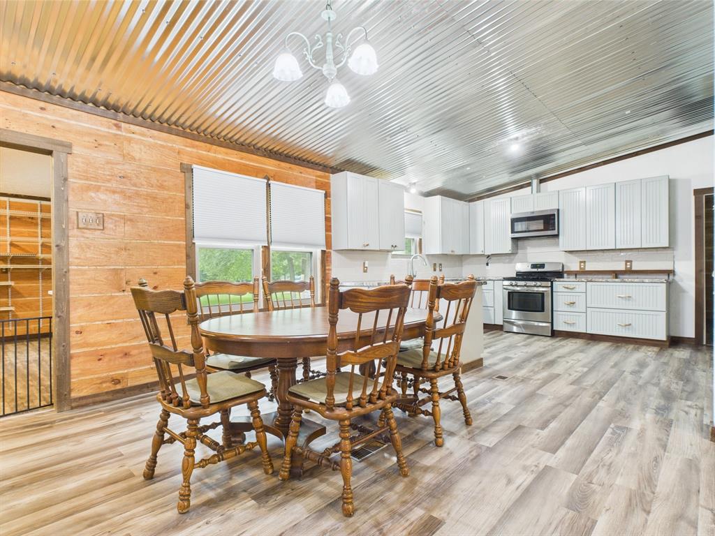 11 Mockingbird Road, New Waverly, Texas image 5