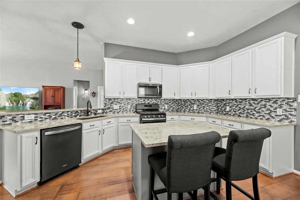 14911 E Lime Blossom Court, Cypress, Texas image 12