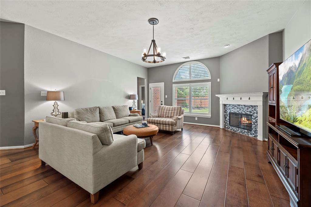 14911 E Lime Blossom Court, Cypress, Texas image 8