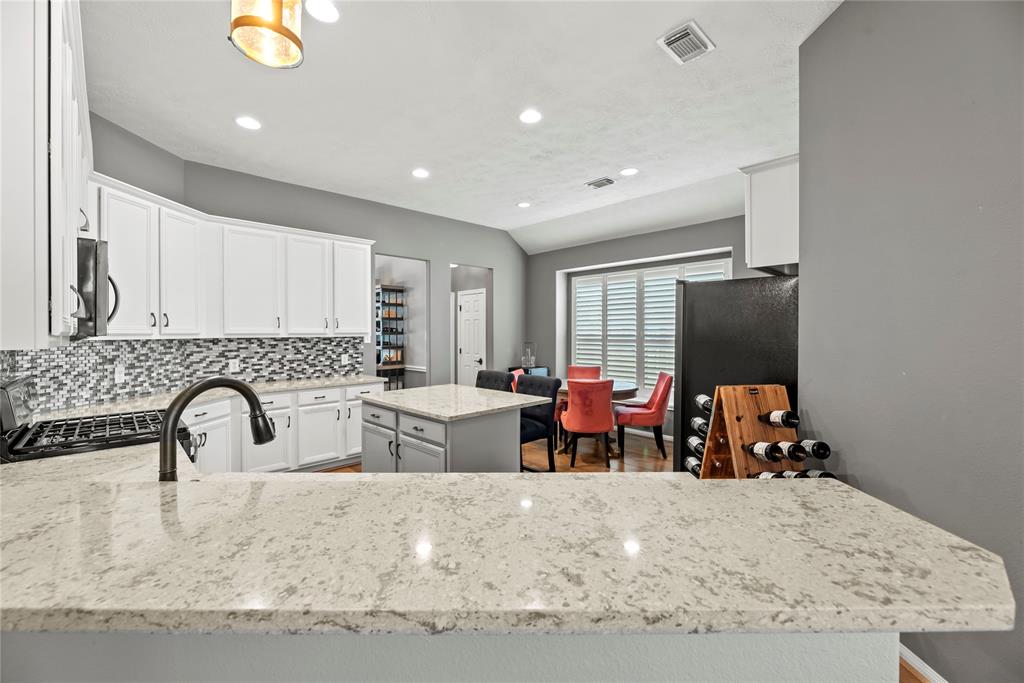 14911 E Lime Blossom Court, Cypress, Texas image 13