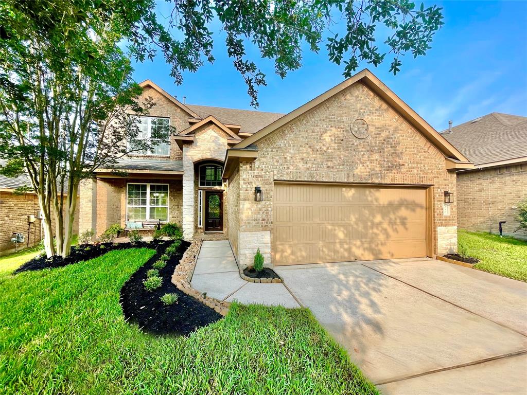 210 Black Swan Place, The Woodlands, Texas image 1
