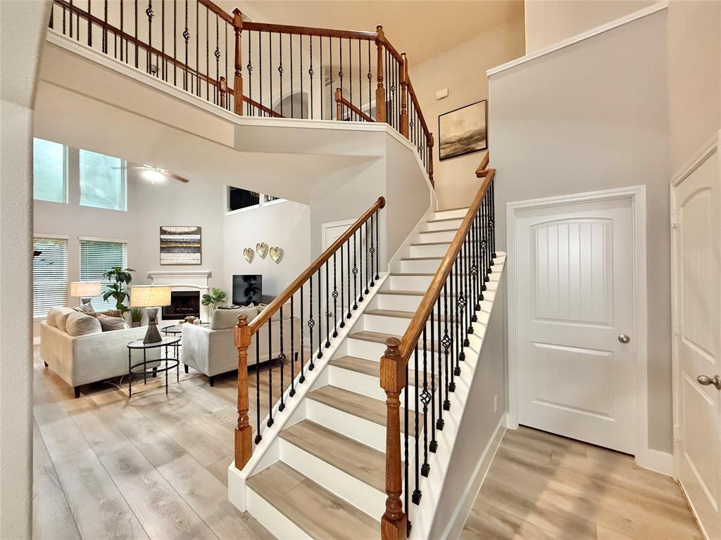 210 Black Swan Place, The Woodlands, Texas image 29