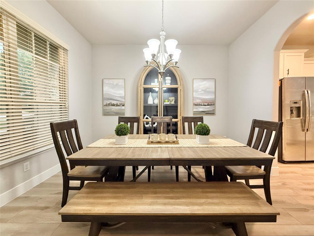 210 Black Swan Place, The Woodlands, Texas image 7