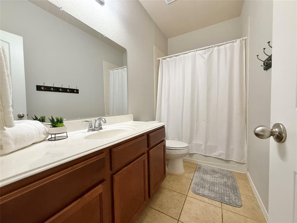 210 Black Swan Place, The Woodlands, Texas image 40