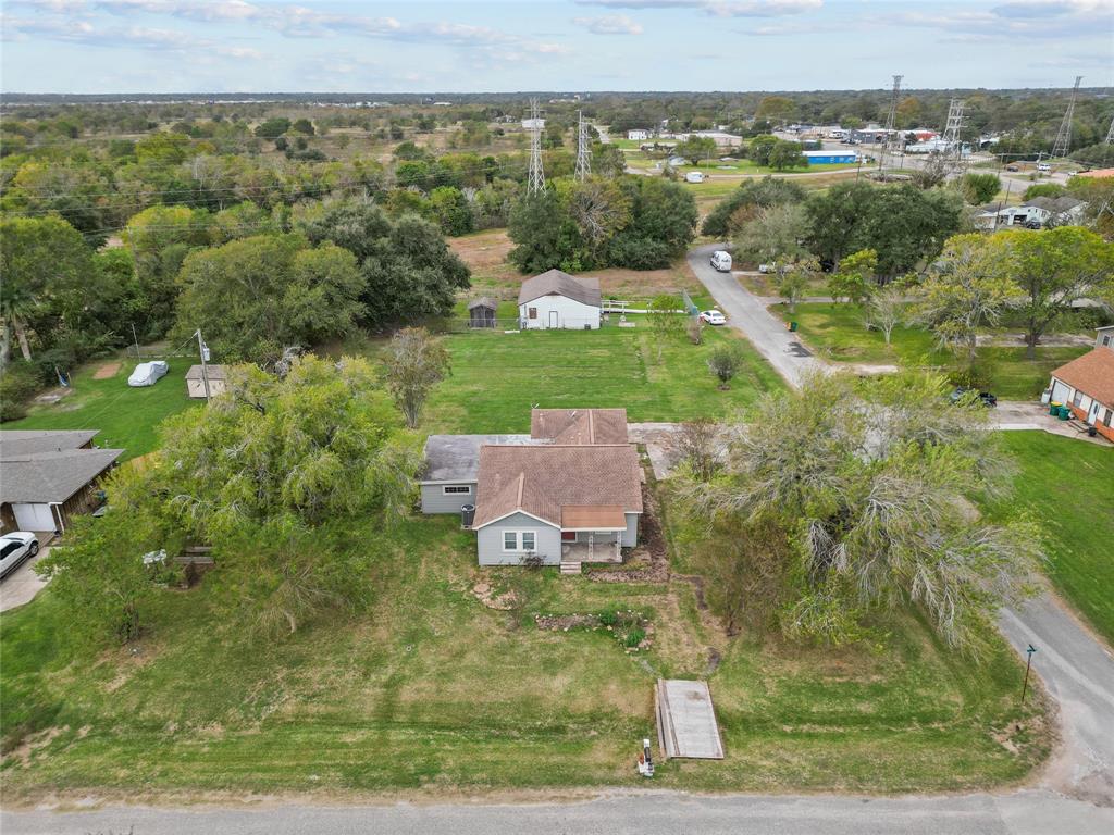 2402 6th Avenue, La Marque, Texas image 4