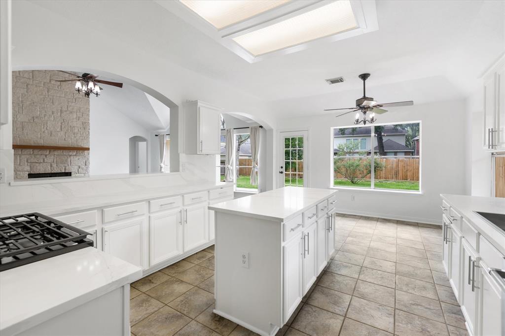 1919 W Welsford Drive, Spring, Texas image 15