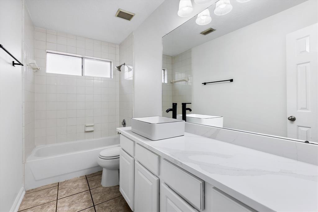 1919 W Welsford Drive, Spring, Texas image 18