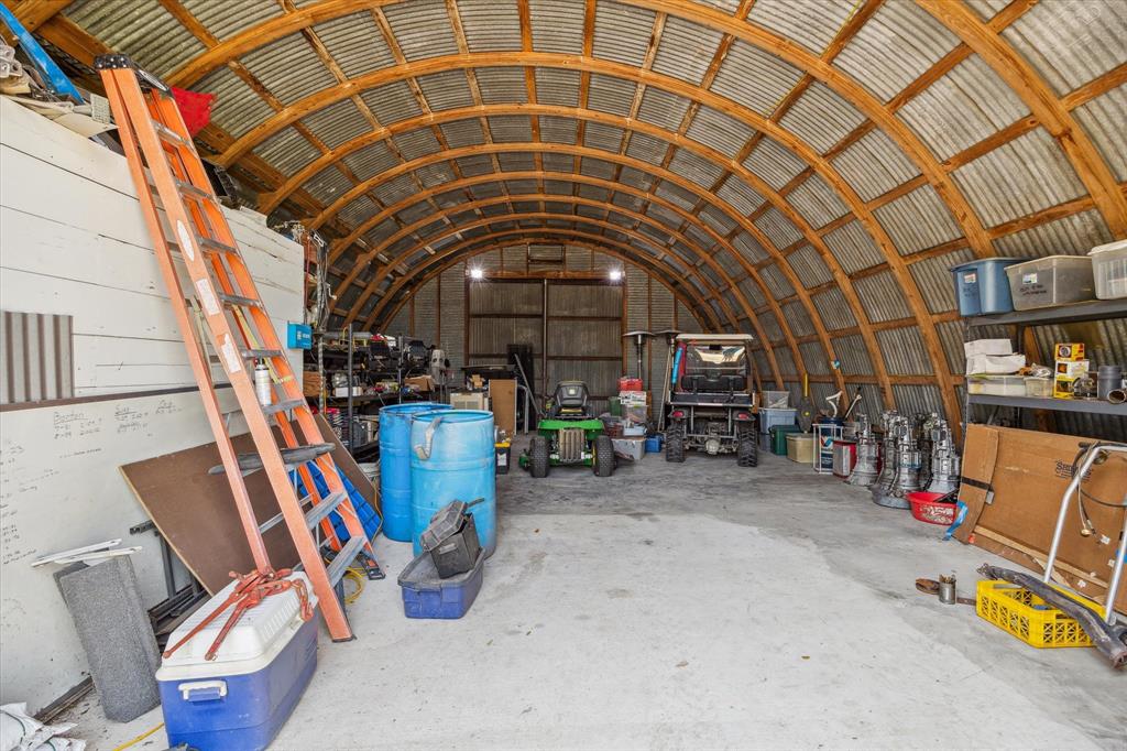 625 County Road 340, Angleton, Texas image 25