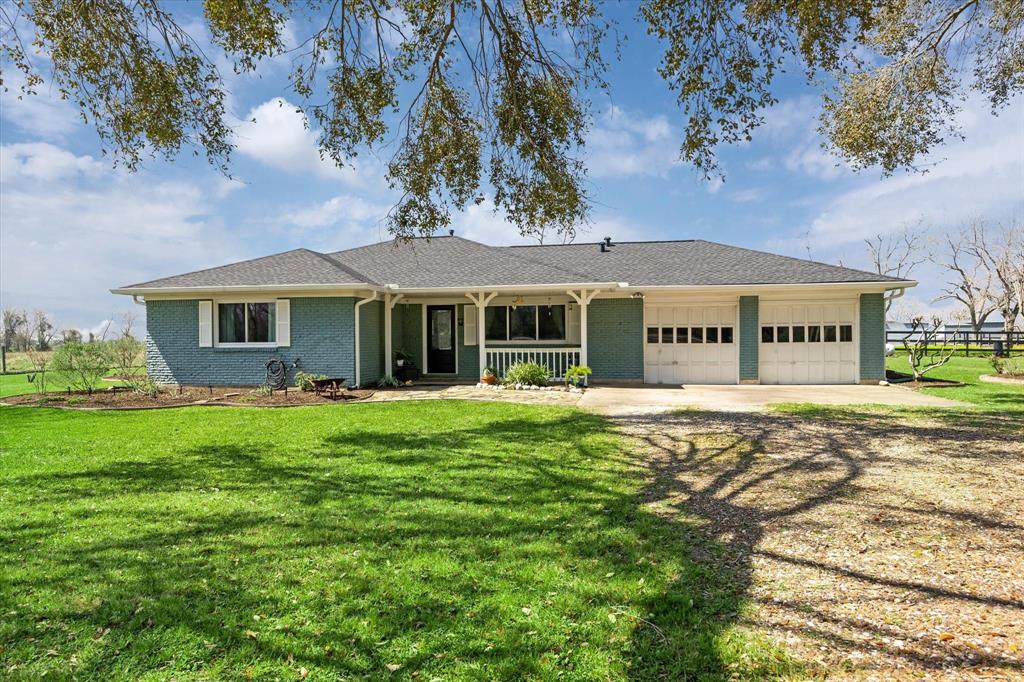 625 County Road 340, Angleton, Texas image 4