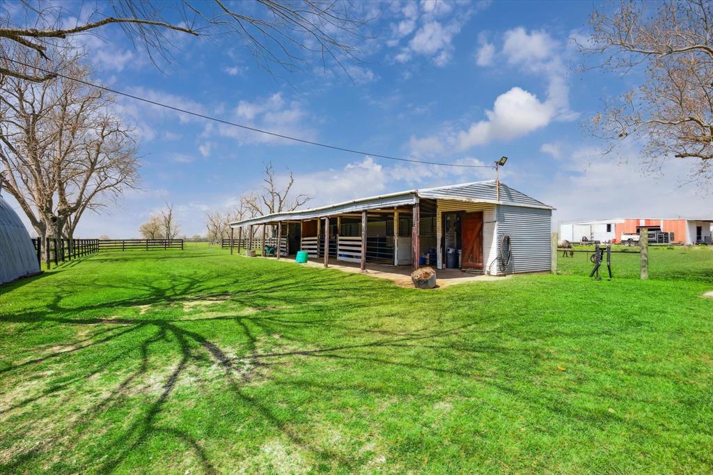625 County Road 340, Angleton, Texas image 20