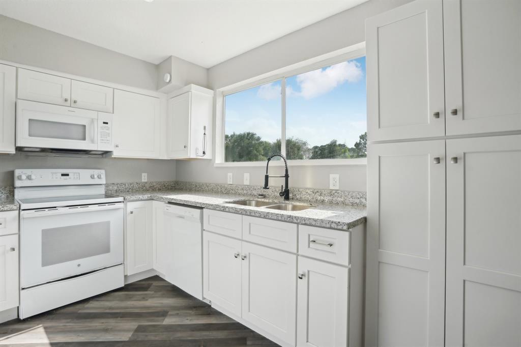 8412 Avenue L, Santa Fe, Texas image 35