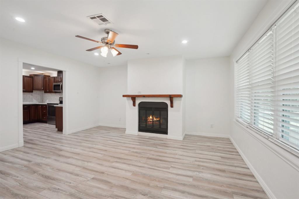 8412 Avenue L, Santa Fe, Texas image 9