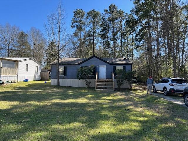 111 Samantha Lane, Huntsville, Texas image 2