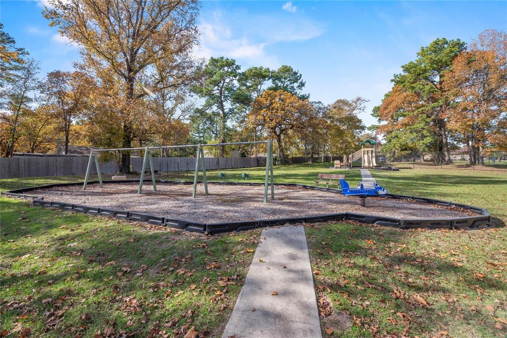60 Wildwood Lake Drive, Huntsville, Texas image 39