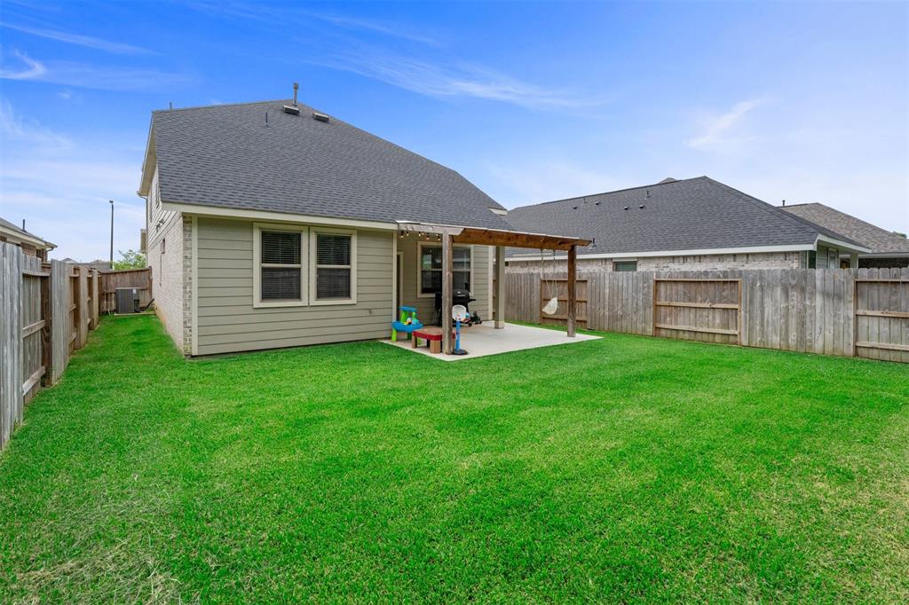 19180 Cedar Lennox Circle, Magnolia, Texas image 27