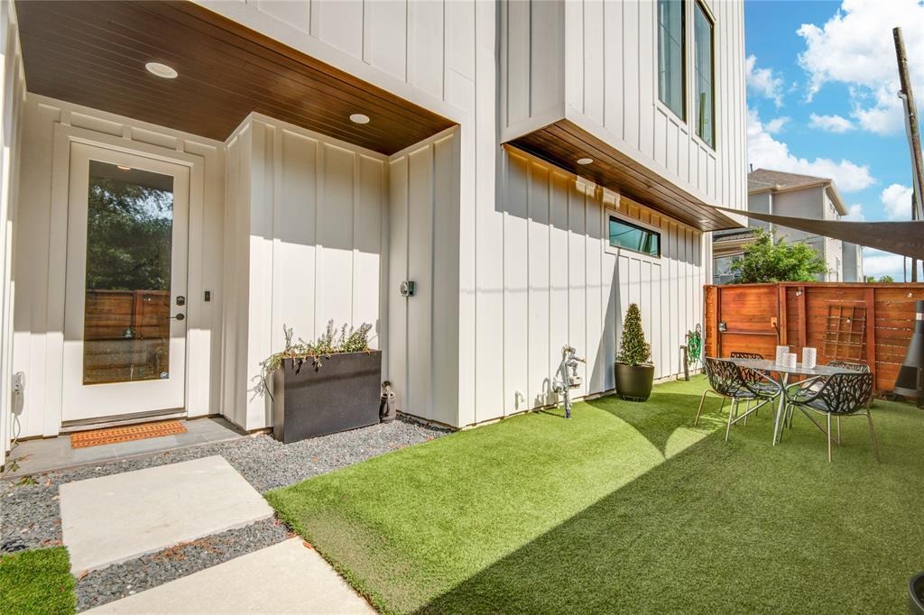 818 Fisher Street, Houston, Texas image 8