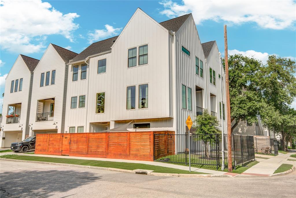 818 Fisher Street, Houston, Texas image 10
