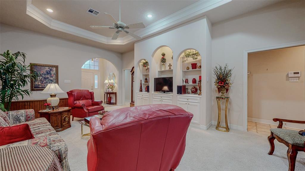 2425 N Bourque Drive, Nederland, Texas image 6