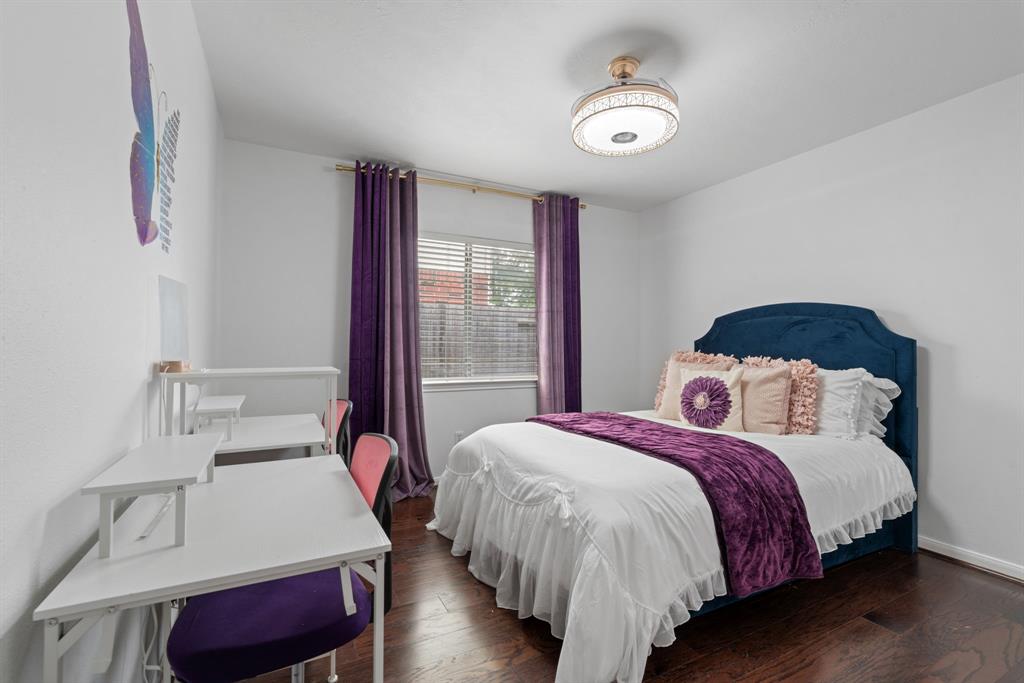 3407 Pecan Mill Drive, Sugar Land, Texas image 10