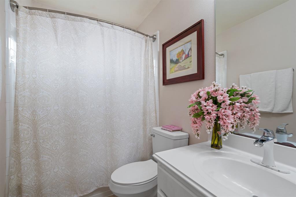 3407 Pecan Mill Drive, Sugar Land, Texas image 11