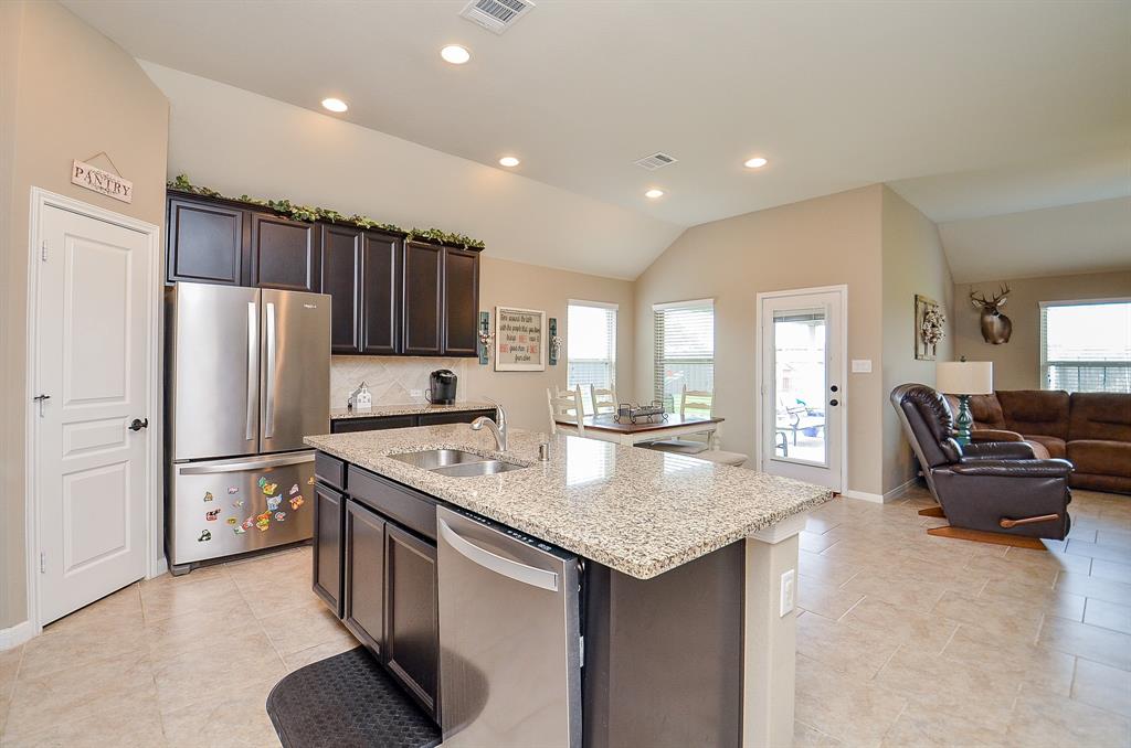 30201 Golden Sky Court, Brookshire, Texas image 16