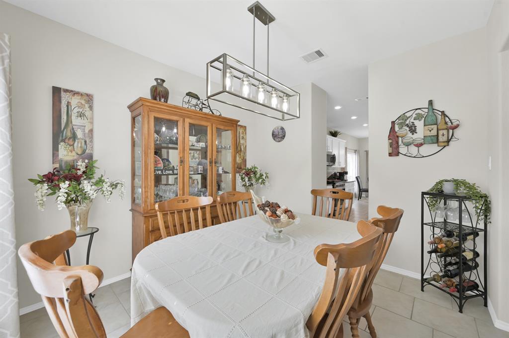 2803 Ridgecliff Court