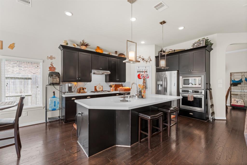 11134 Honeysuckle Haven Drive, Cypress, Texas image 3