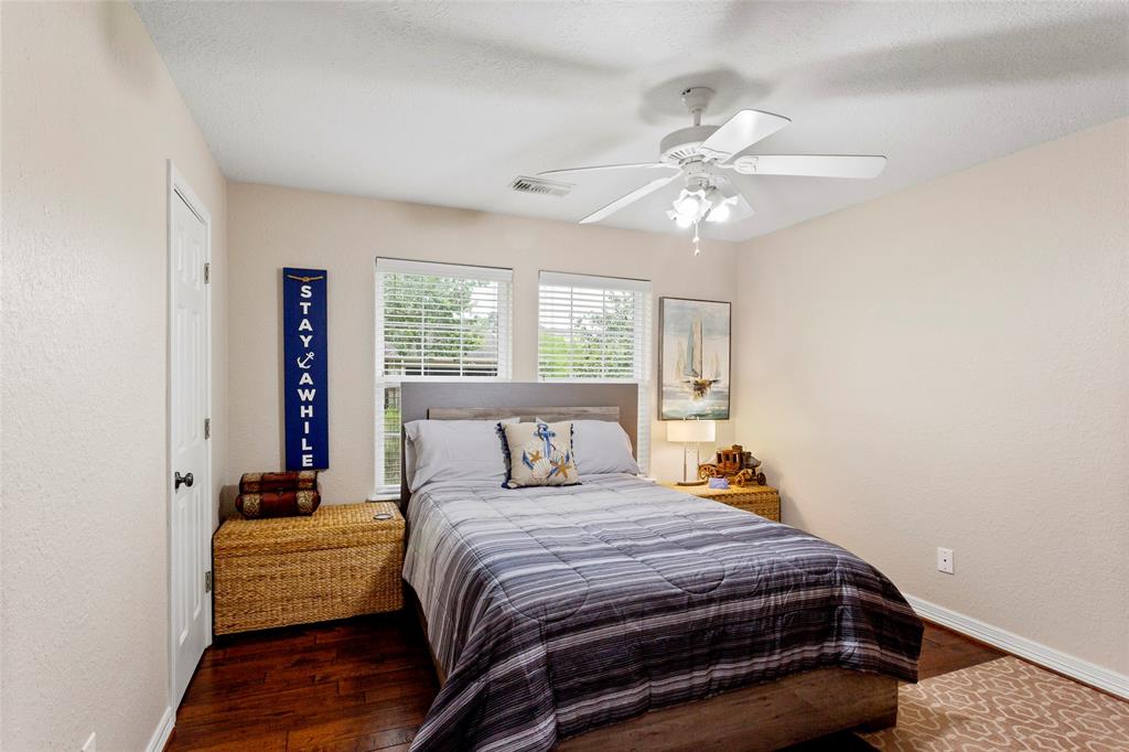 25 Windsong Lane #B, Friendswood, Texas image 26