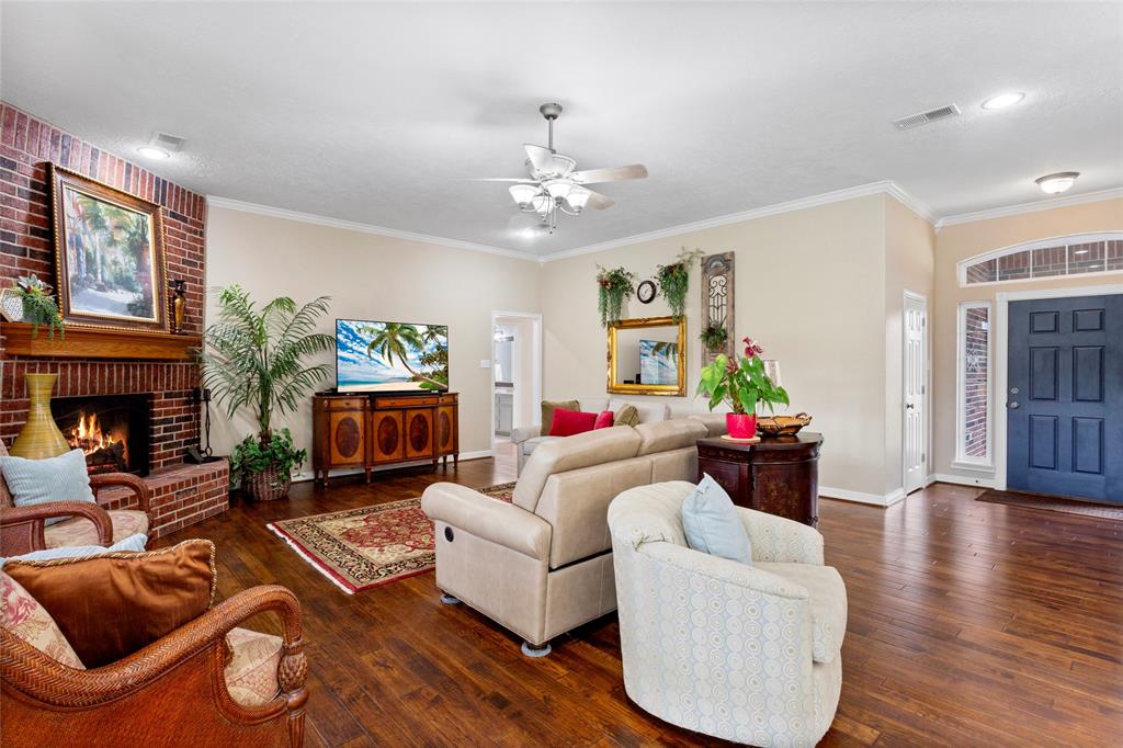25 Windsong Lane #B, Friendswood, Texas image 14