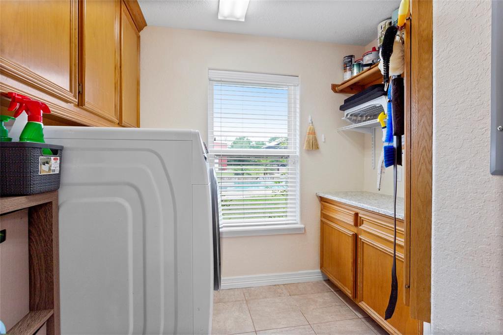 25 Windsong Lane #B, Friendswood, Texas image 32