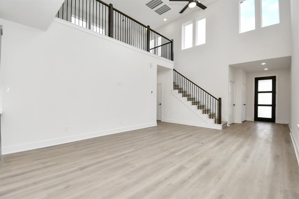 4314 Avron Drive, Stafford, Texas image 10