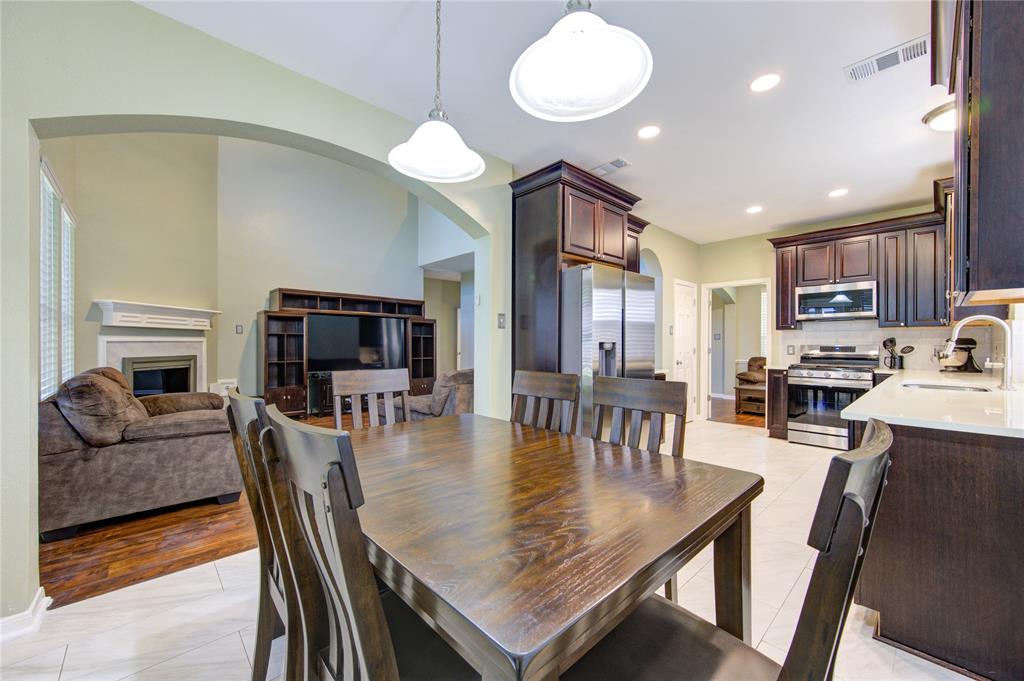 5422 Santa Chase Lane, Sugar Land, Texas image 9