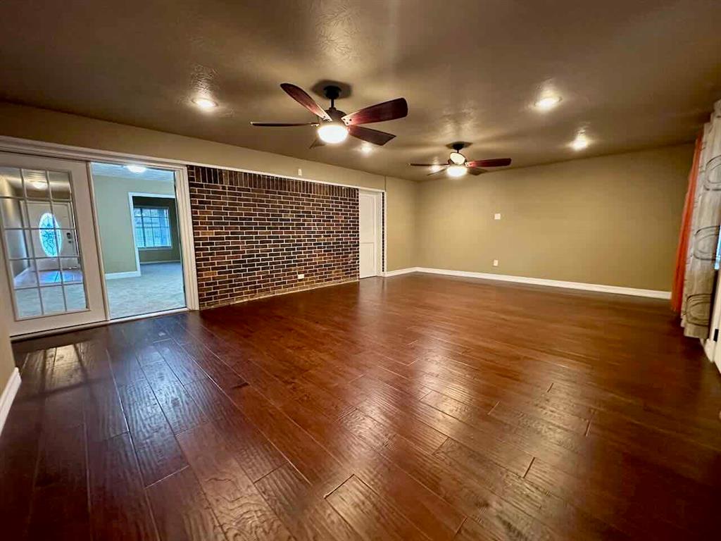 207 Lucky Drive, Silsbee, Texas image 20
