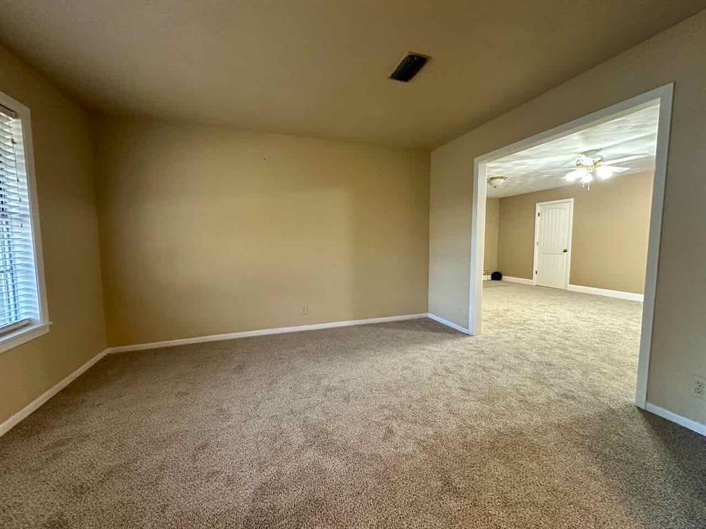 207 Lucky Drive, Silsbee, Texas image 4