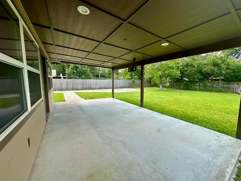 207 Lucky Drive, Silsbee, Texas image 35