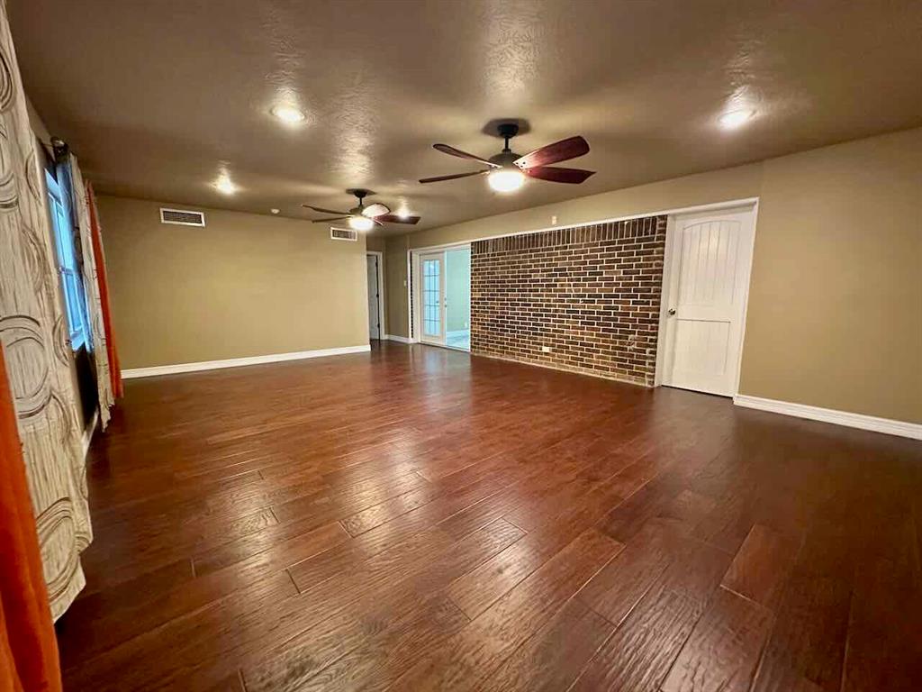 207 Lucky Drive, Silsbee, Texas image 21