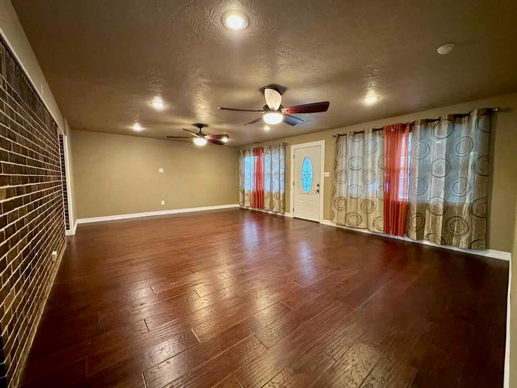 207 Lucky Drive, Silsbee, Texas image 19