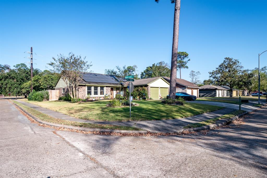 17403 Mallett Street, Crosby, Texas image 4